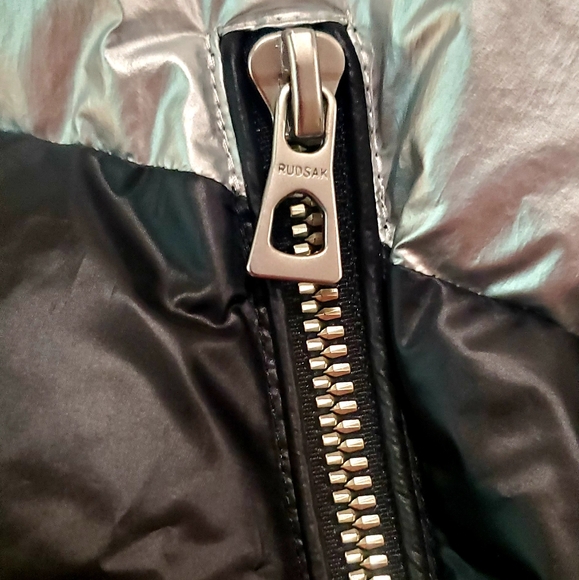 Rudsak NEW Premium quality down filled puffer jacket retail $595 tags on - Picture 7 of 12